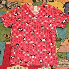 Size S Disney Cuties Scrub Top Merry Kissmous...