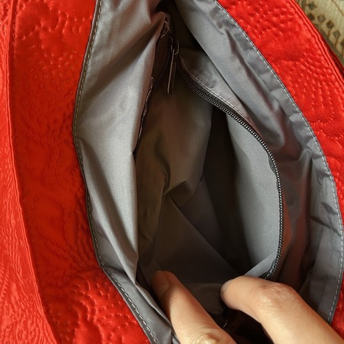 LeSportsac Quilted Candy Apple Red Shoulder Bag Crossbody - Picture 13 of 18