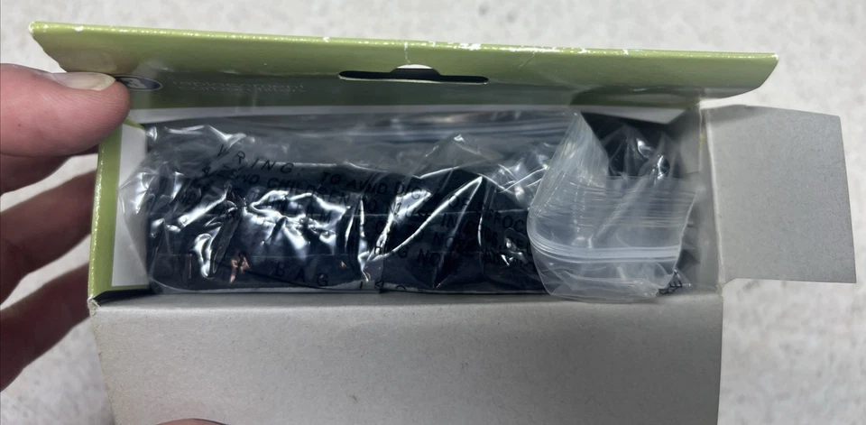 3 filtros de carbono de repuesto genuinos Hamilton Beach TrueAir para el hogar True Air Foto 3 de 3