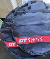 DT Swiss Laufradtaschen, gepolstert, In Schwarz /Rot. Transporttaschen, Rennrad
