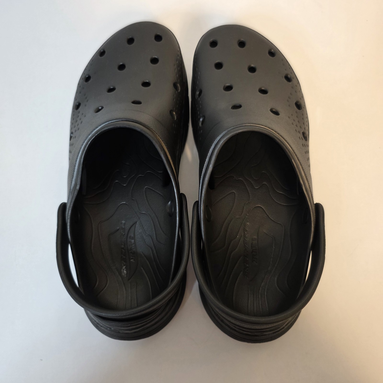Skechers Mens Foamies Black Arch Fit Size 10 Valiant Clog image 6