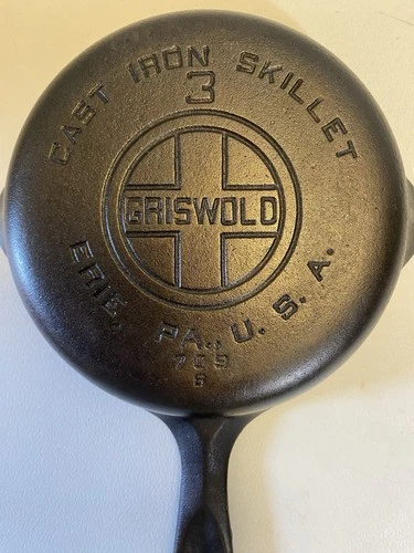 Antique Griswold Cast-Iron Skillet #3 Large Block Logo 709B No Wobble Sits Flat