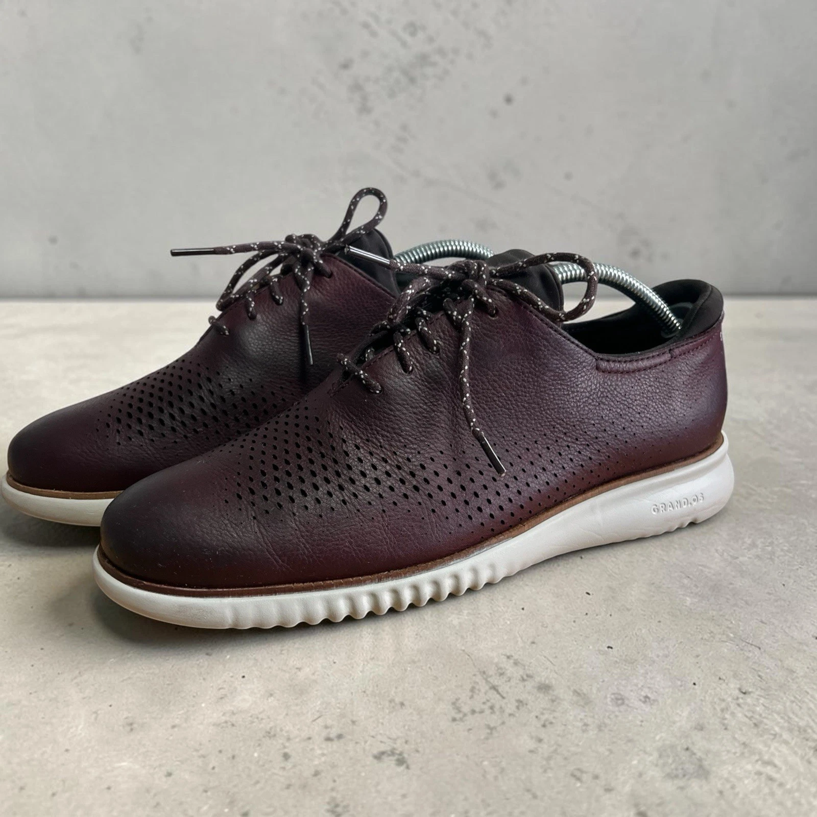 Cole Haan Zerogrand Men's Laser Wing Oxford Cherry Size 10.5M C34072