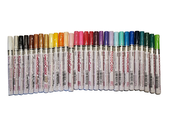 Uchida Marvy DecoColor 200 Paint Marker, Fine Point, One Set