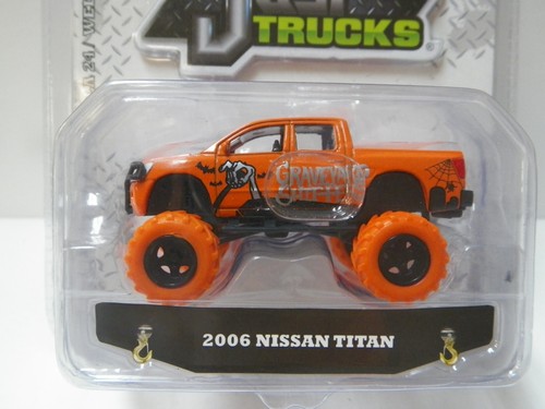 Jada Just Trucks '06 Nissan Titan B16 - Picture 3 of 3