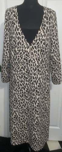 LADIES SIZE 22 STRETCH LEOPARD PRINT DRESS DASH NO SIGNS OF WEAR - Picture 2 of 6