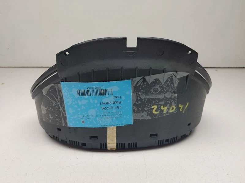 BMW 545I 2004-2005 Speedo Cluster Foto 2 de 4