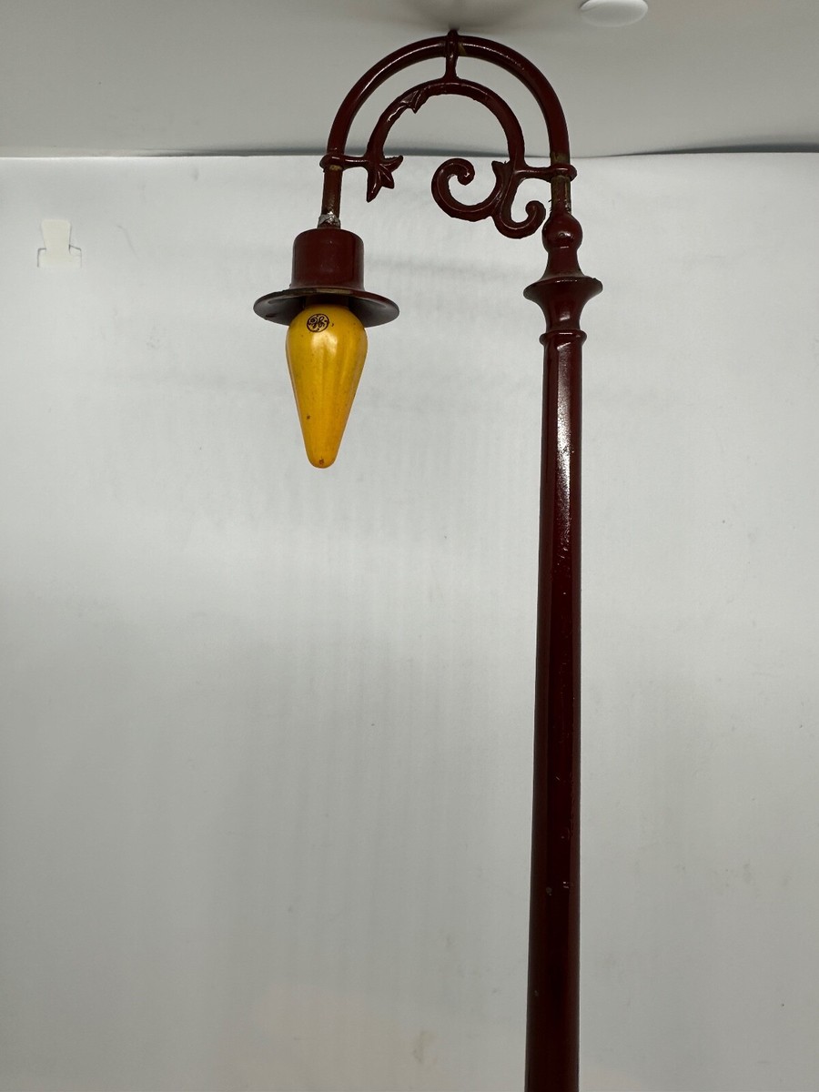 Vintage Lionel Pre War Gooseneck Street Light #59 O Gauge