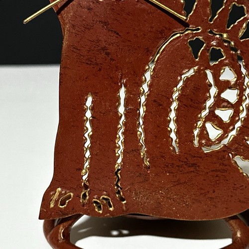Rustic Cat Metal Art Tea Light Candle Holder Dark Orange With Gold Whiskers - Picture 4 of 8