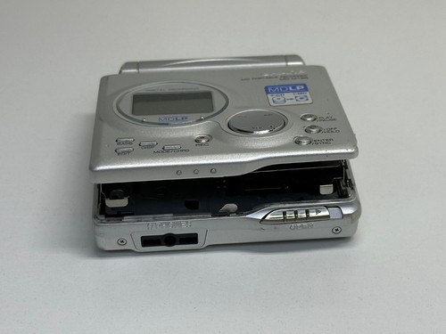 Grabadora portátil Sharp MD-MT88 Mini MD Walkman, plateada, probada ⚡ENVÍO RÁPIDO⚡ - Imagen 9 de 11