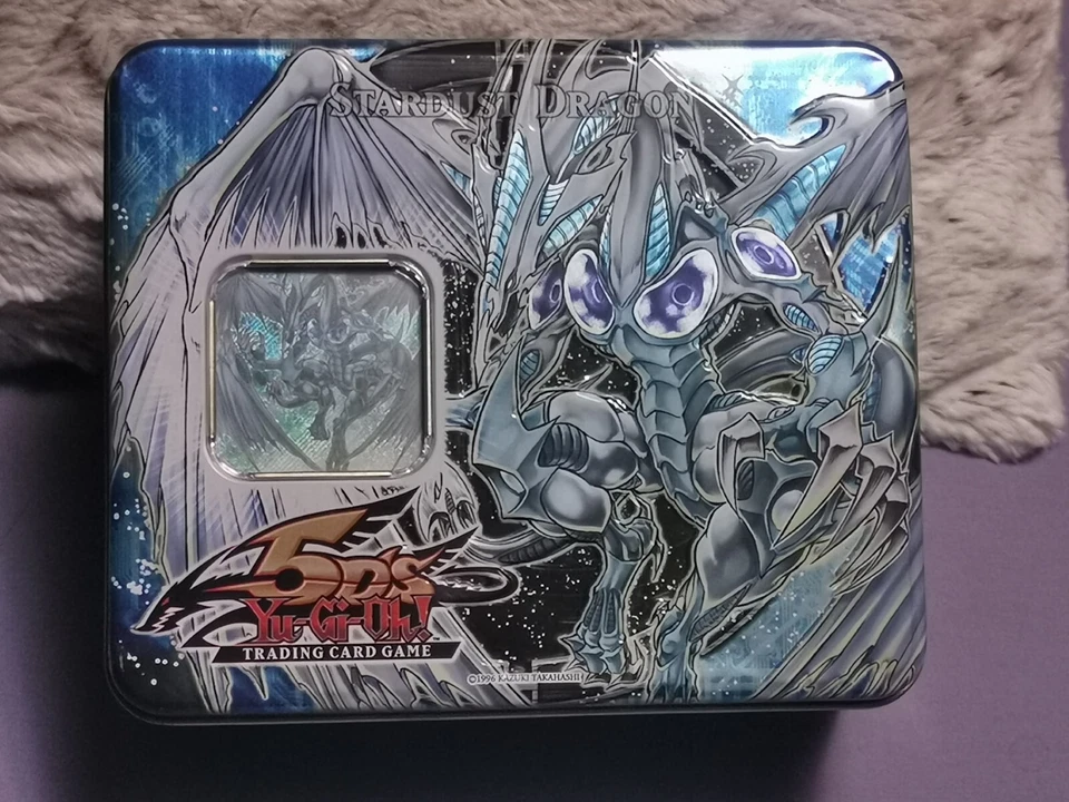 2008 Yu-Gi-Oh! 5DS Collector's Tin Wave 1 Stardust Dragon (Promo & Tin Only) - Image 2 of 4