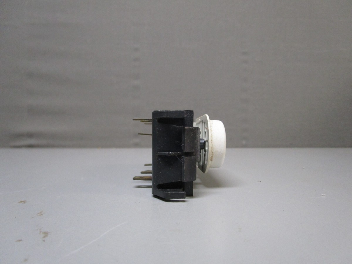 Maytag TL Washer Temp Switch w/ 4 White Buttons 22002936 6205140W 