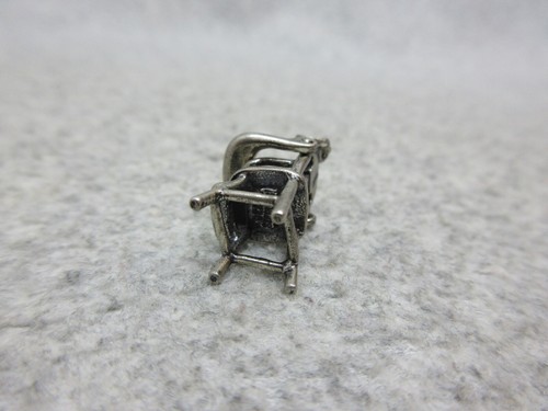 BABY HIGH CHAIR STERLING SILVER Vintage BEAU CHARM Tray Lifts Up + Down 3.7 Gram - Picture 4 of 4