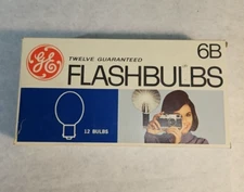 General Electric No. 6B Flashbulbs • 1 Box • 12 Bulbs Total • Untested