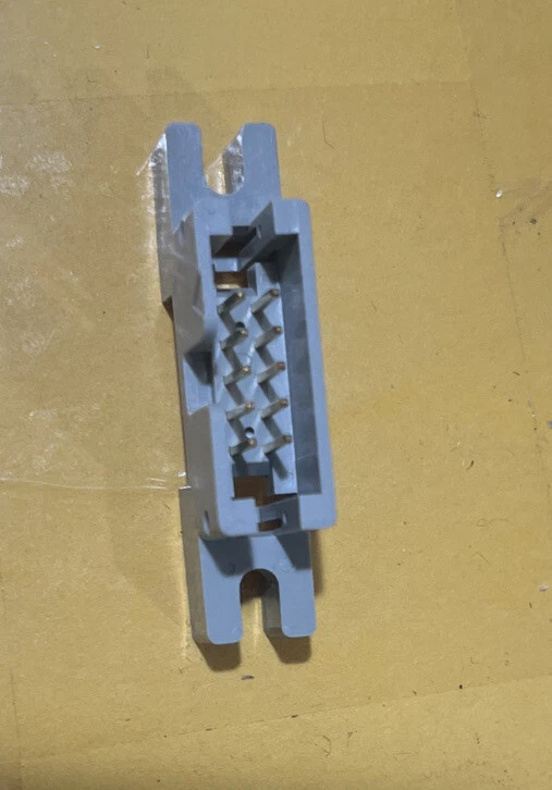 20 Pcs) 3M 4610-6050, 10 Position Rectangular Plug Connector IDC Gold 26-28 AWG - Image 2 of 4