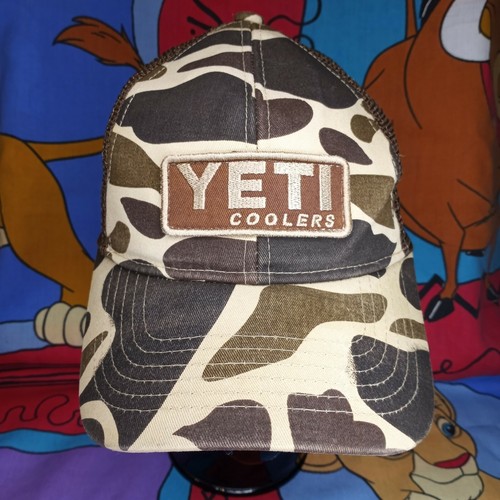 Yeti Coolers Camo Hat Baseball Cap Adjustable Snapback Trucker