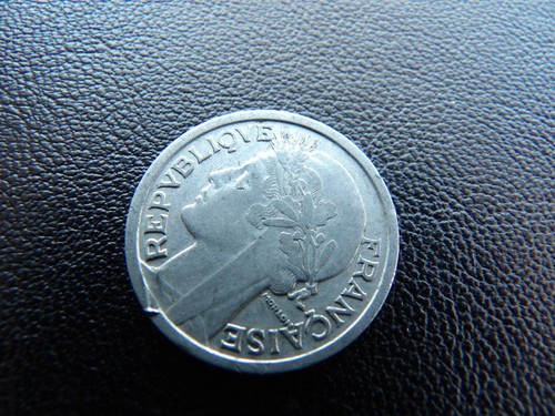 France coin 1 franc 1947 year (37) - Picture 6 of 7