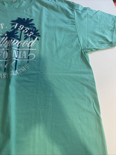 Hollywood California Tshirt Size Large Men’s Green - Picture 4 of 5