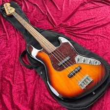 BASSO JAZZ Squier vintage modificato mantenuto
