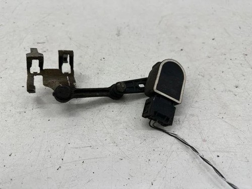 MERCEDES-BENZ E T-Model S213 Niveausensor vorne links A0009053704 3.00 22214329