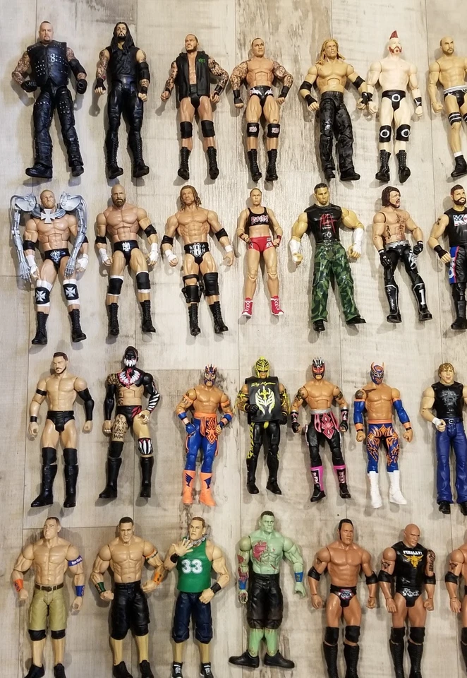 LOTE ELITE de 36 figuras de acción COLECCIÓN WWE WWF RARO Cena Rock Mysterio Taker Foto 3 de 4