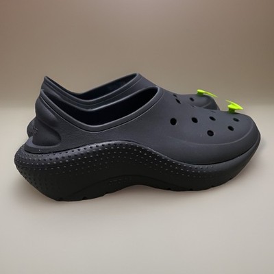 Crocs Classic Slip On Sneaker/Clog Unisex Adult 5 Mens/ 7 Womens Black- NWT!