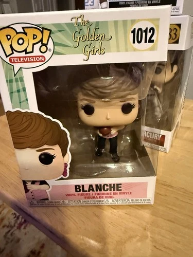 Funko Pop! Television: The Golden Girls - Blanche (Bowling Uniform) #1012