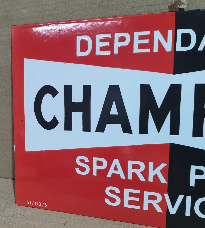 Champion Spark plugs Porcelain Enamel Sign 18 x 10 Inches 2 Sided - Image 2 of 4