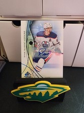 Ryan Nugent-Hopkins Rookie Cards and Autograph Memorabilia Guide 13