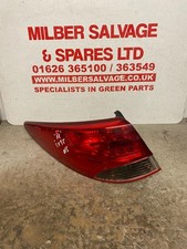 HYUNDAI IX35 PASSENGER N/S REAR LEFT TAIL LIGHT 10 PLATE SMALL CRACK