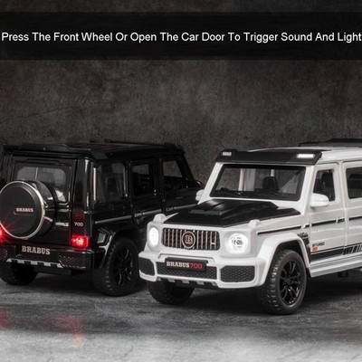 G700 Alloy Die cast Suv Model with Pull back Action, Sound, Lights and 6 Opening