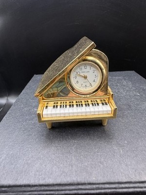 2  Baby Grand Piano Mini Clock Quartz Park Lane  Trinket Desk Gold Tone READ DES
