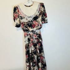 Vintage LISA Black Floral Thick Lace Collar Black Floral MIDI Dress