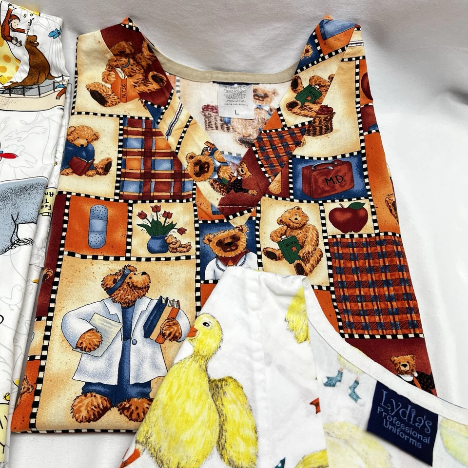 Vintage Scrub Tops Lot of 4 Size L Pockets Chicks Geometric Bears Curious George - Image 4 of 4
