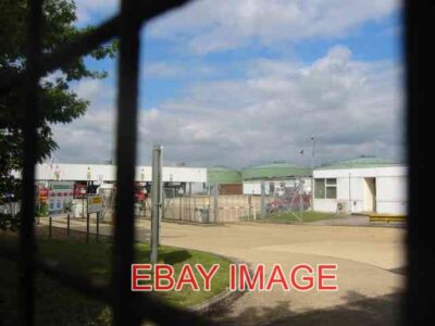 PHOTO  HEMEL HEMPSTEAD OIL STORAGE AND FILLING POINT THIS PHOTO COMPLEMENTS THE