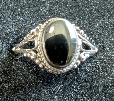 Ring Sterlingsilber gedrehter Draht & Perlen schwarzer Onyx Stein Größe 7