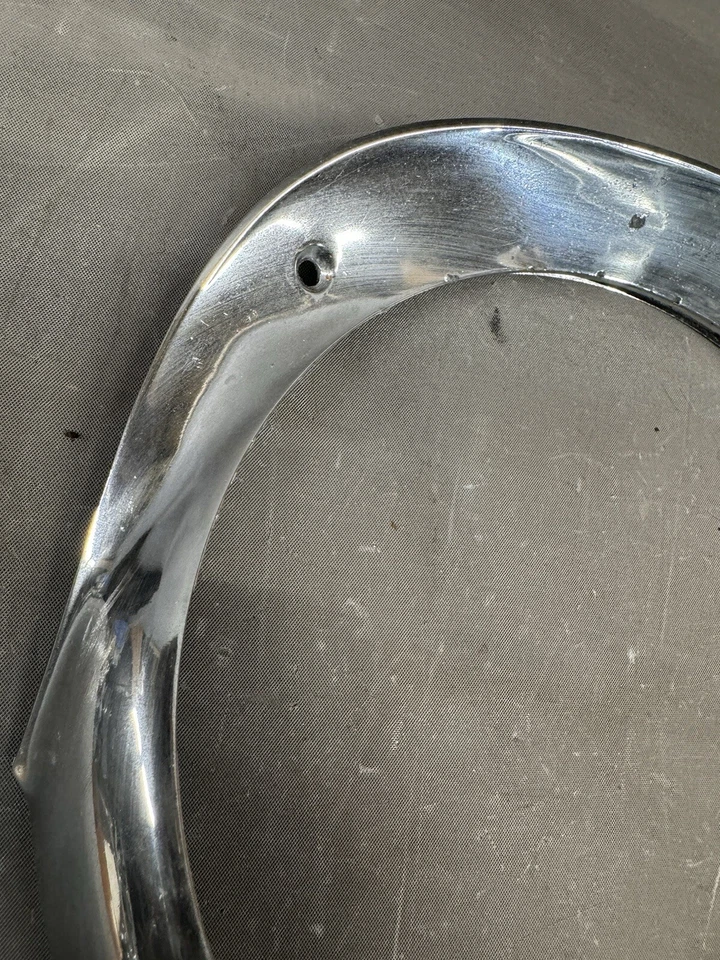 Chevy BelAir Nomad 1956 bisel de faros moldura de anillo Foto 3 de 4