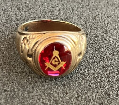 Vintage 8.5 Gram Freemason 10k Gold Ring Masonic Eagles Size 8.25. Mason - Picture 1 of 7