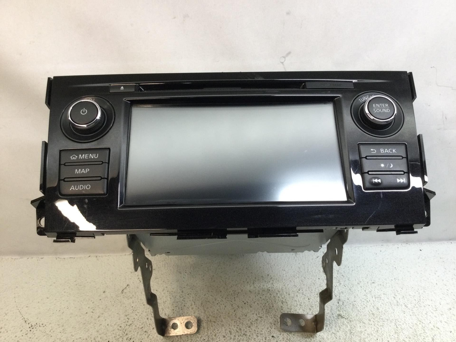 18 NISSAN ALTIMA Radio Display Audio AM/FM/CD/GPS Receiver Panel OEM
