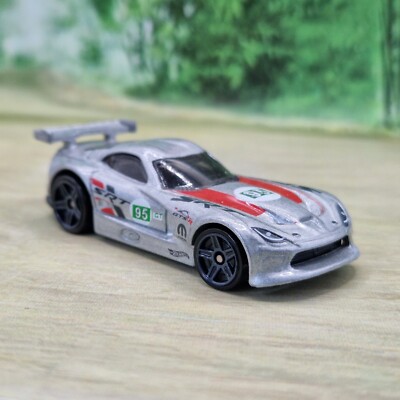 Hot Wheels Dodge Viper SRT GTS-R Diecast Modell 1/64 (24) Top Zustand