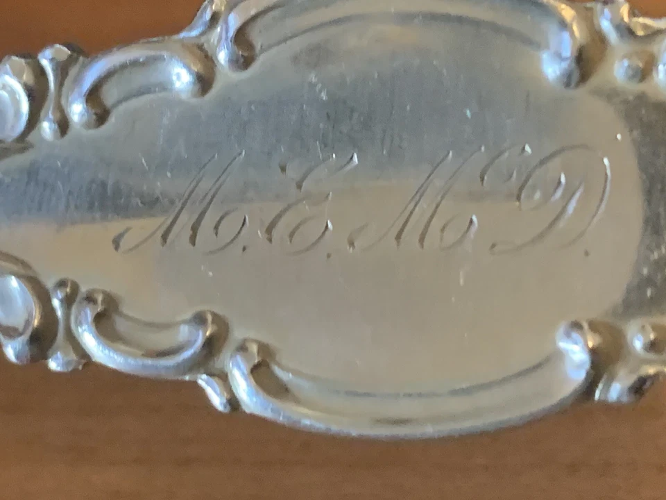 Antigua cuchara y tenedor para ensalada Frank Whiting JOSEPHINE de plata esterlina de 9 pulgadas 1895 Foto 3 de 4