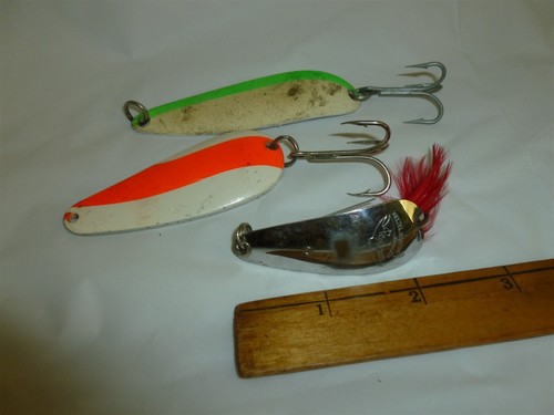 3 Usable Vintage Metal Fishing Spoons Lot 6-999 - Picture 2 of 12
