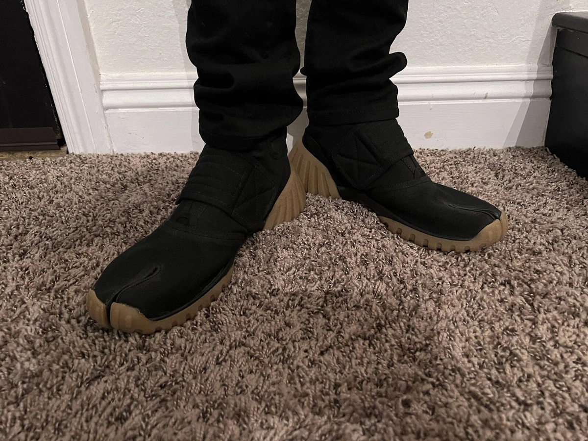 MAISON MARGIELA Tabi Tsukiji High-Top Sneakers Paris Mens Size 42