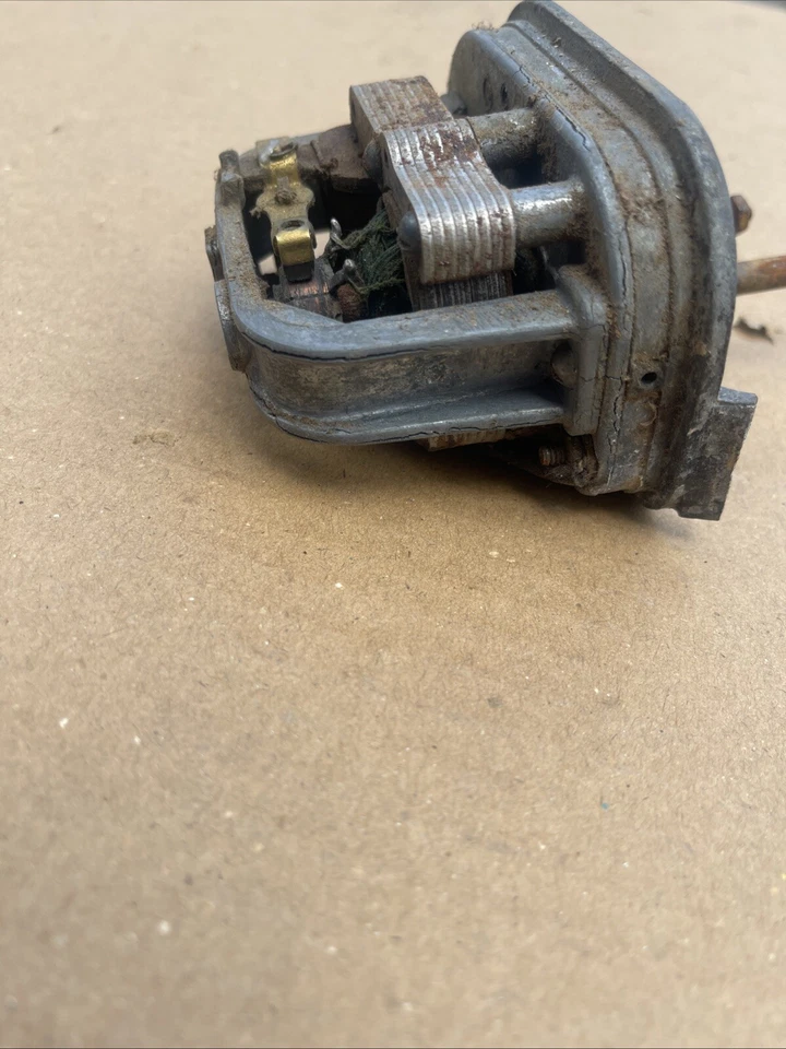 1928 1929 1930 Model A Ford Windshield Wiper Owen-Dyneto Corp. Tudor Fordor #4 - Image 4 of 4