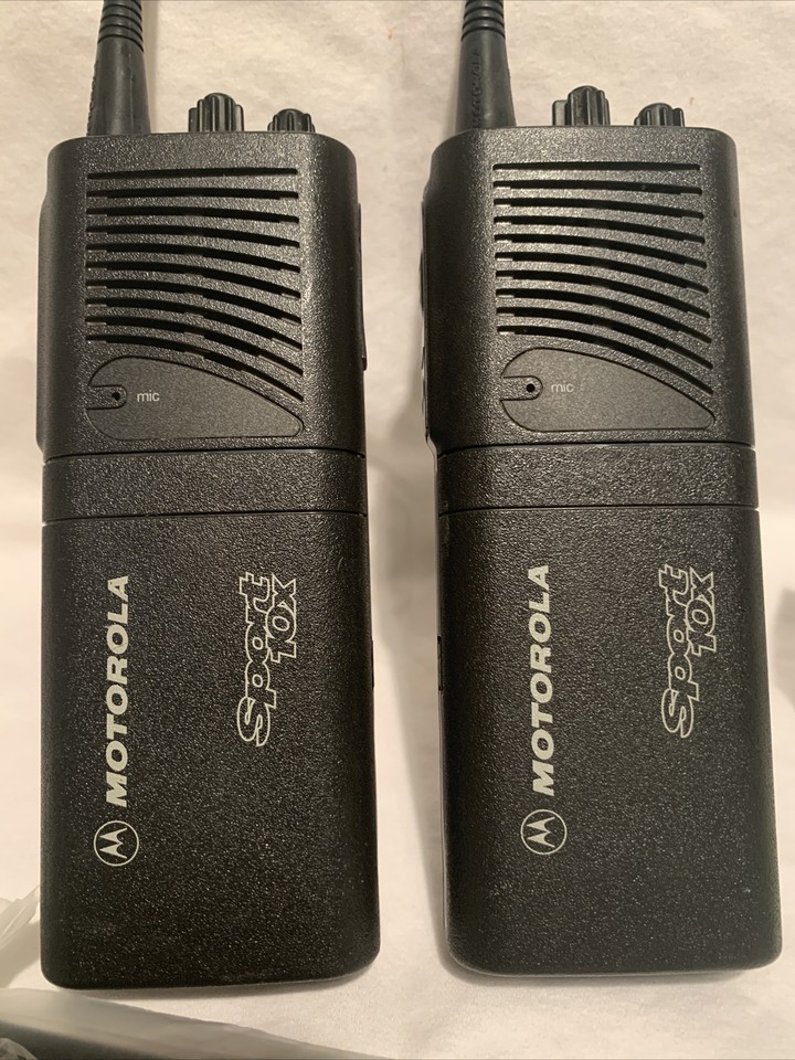 Motorola Sport 10X UHF GMRS Radios Talkabout Distance Hunting