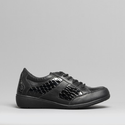cushioned casual shoes