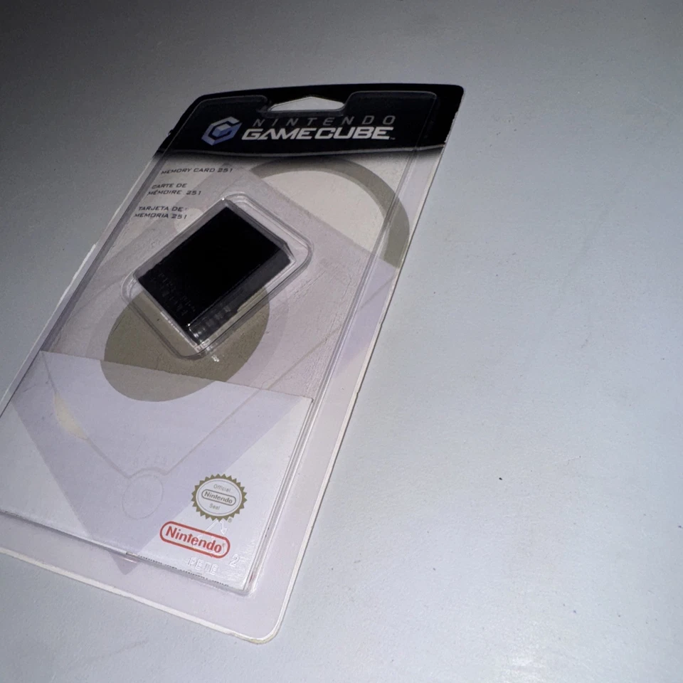 Nintendo GameCube Memory Card 251 - Image 2 of 4