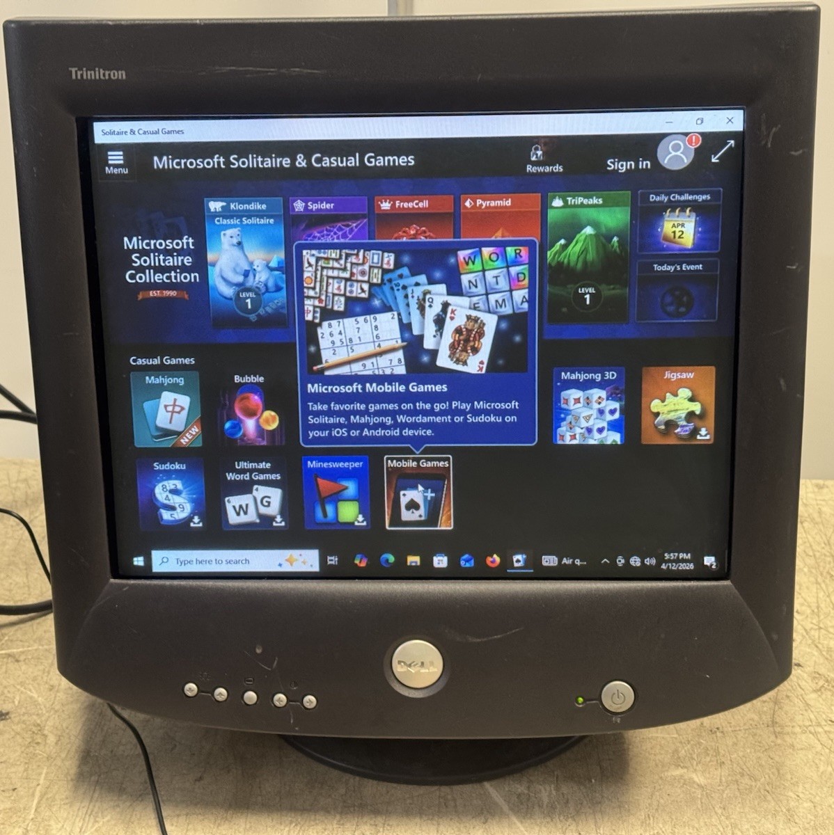 Dell Trinitron UltraScan P792 17