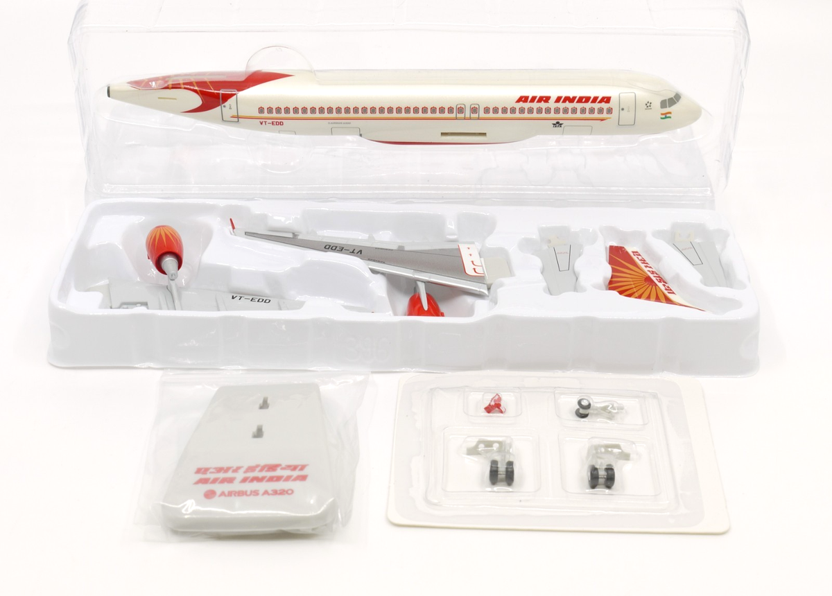 ジェットスター a320 1/200 hogan製　レア Hogan Wings 11069 Air India Airbus A320 (landing Gear
