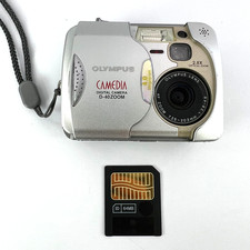 Olympus Camedia D-40 Zoom 4.0MP Digital Camera w/SmartMedia Memory Card - TESTED